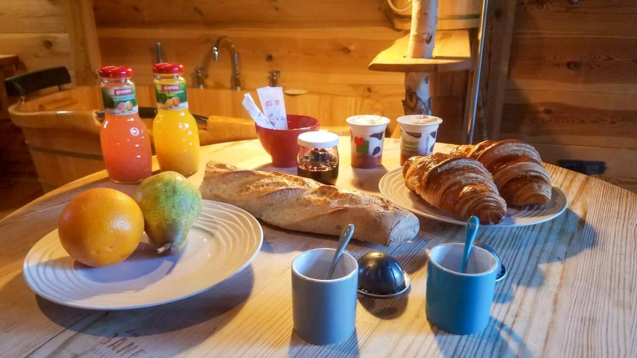 Cabane Lodge Domaine Du Lac Chambon مورول المظهر الخارجي الصورة